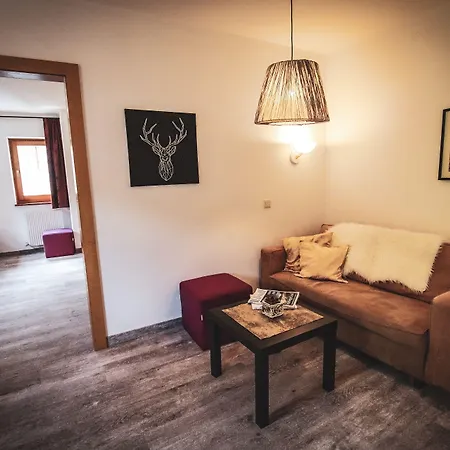 Active By Leitner's 4*